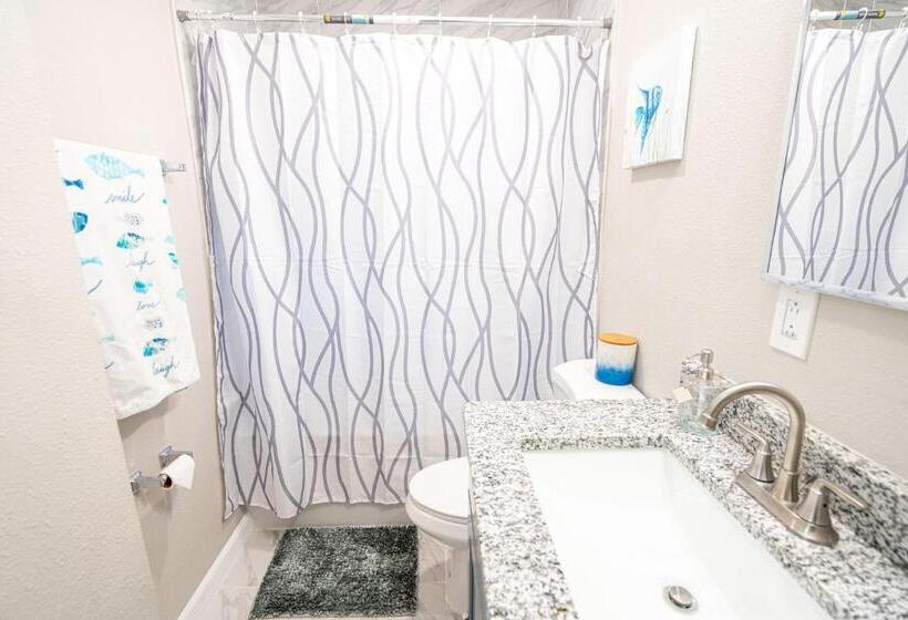 هتل University Serenity Suites 14th