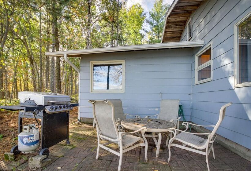 Lakefront Park Rapids Cabin W/ Grill & Fire Pit!
