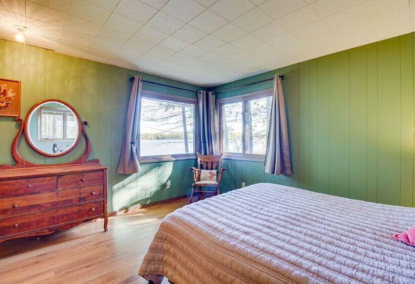 Lakefront Park Rapids Cabin W/ Grill & Fire Pit!