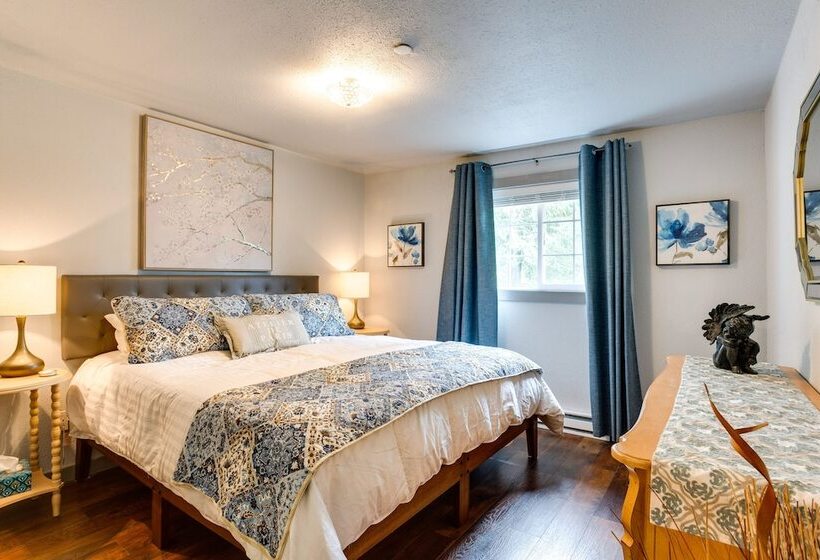 Peaceful Renton Retreat W/ Hot Tub Access!