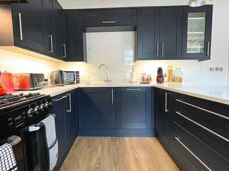 ペンション Lovely Comfortable 3br Property