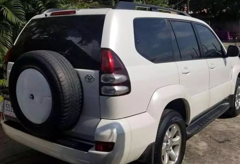 اقامتگاه Captivating 2 Bed Town House In Kingston