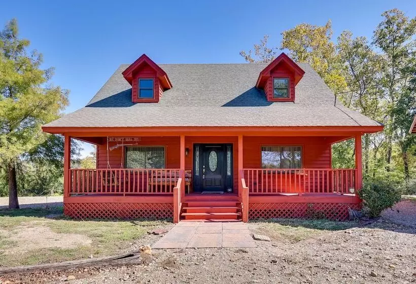 Riverfront Arkansas Abode   Furnished Deck & Grill