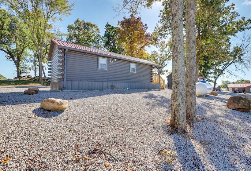 Rustic Caledonia Cabin Near State Parks & Boating!