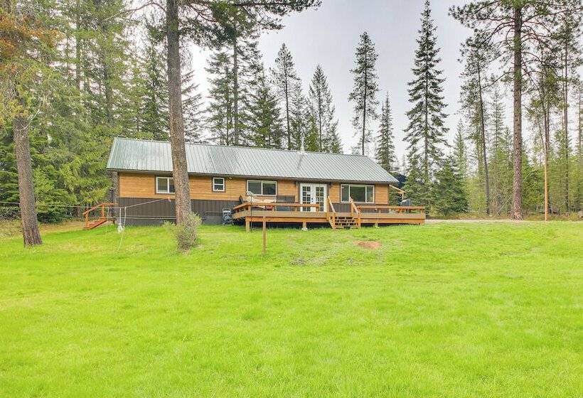 Scenic Priest Lake Vacation Rental: Deck + Views!