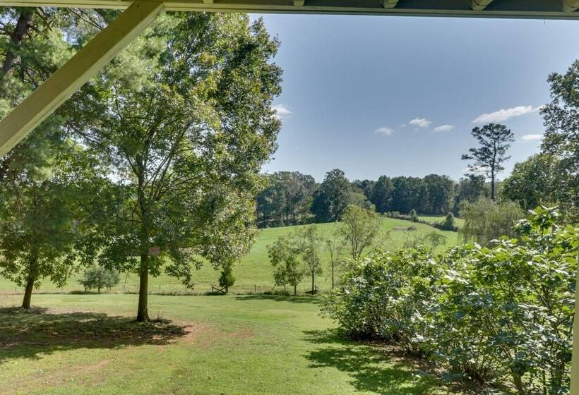 Spacious Family Friendly Virginia Home On 5 Acres!