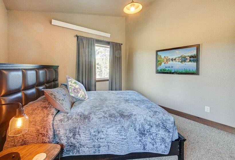 Spacious Sturgis Cabin W/ Grill & Wraparound Patio