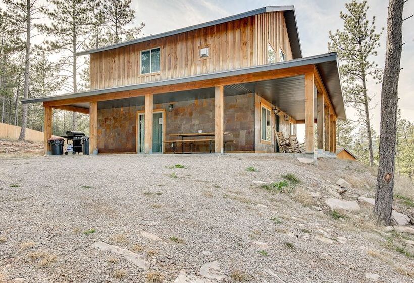 Spacious Sturgis Cabin W/ Grill & Wraparound Patio