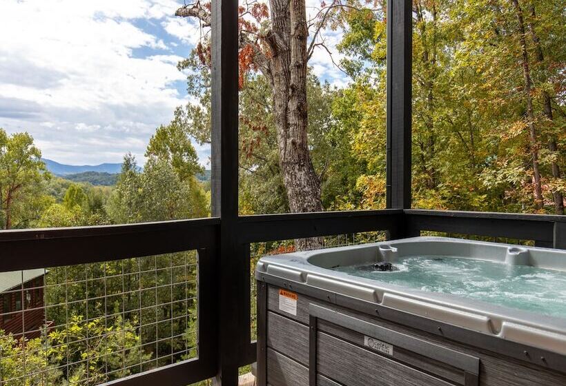 Splashing In The Breeze