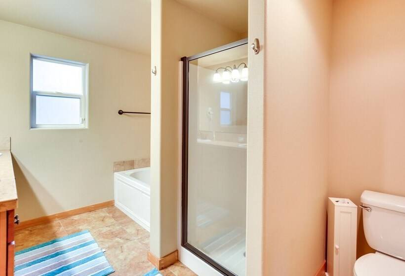 Springfield Home W/ Yard ~ 9 Mi To Downtown Eugene