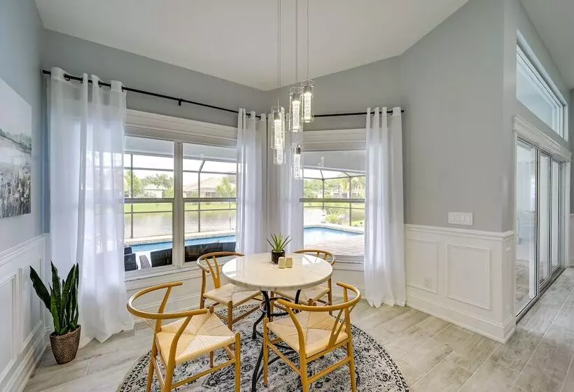 Stunning Naples Home W/ Pool, Patio, Water Views