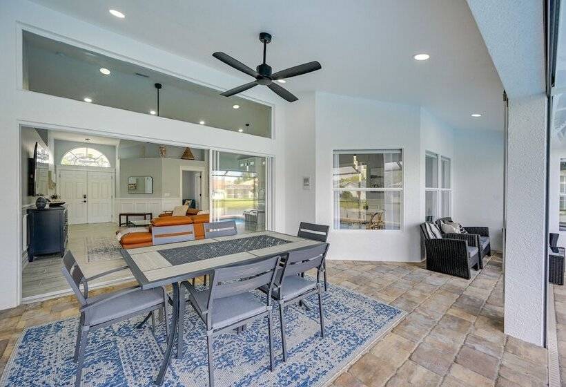 Stunning Naples Home W/ Pool, Patio, Water Views