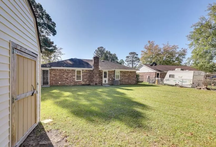 Summerville Vacation Rental: 4 Mi To Downtown!