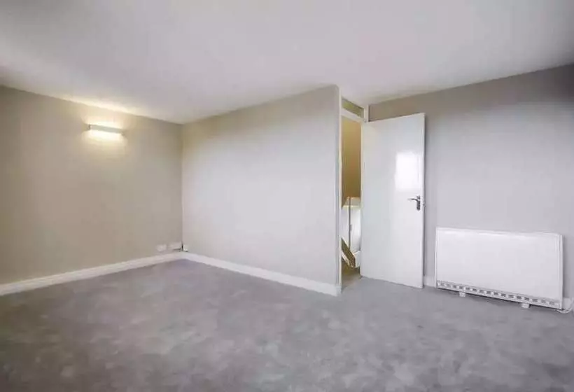 ベッドアンドブレックファースト Bakersfield