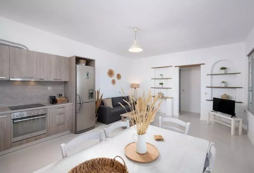 Caval Residences