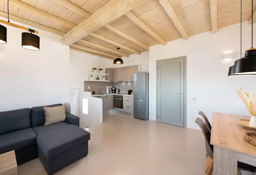 Caval Residences