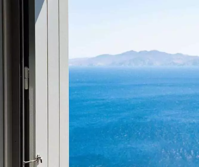 Caval Residences
