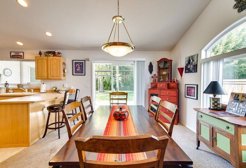 Central Washington Home ~ 6 Mi To Downtown Yakima