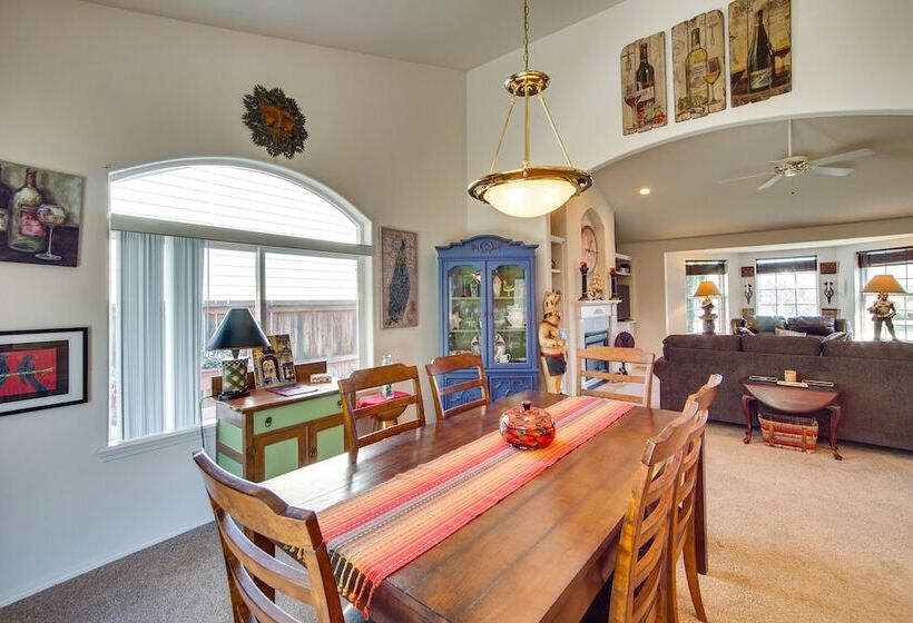 Central Washington Home ~ 6 Mi To Downtown Yakima