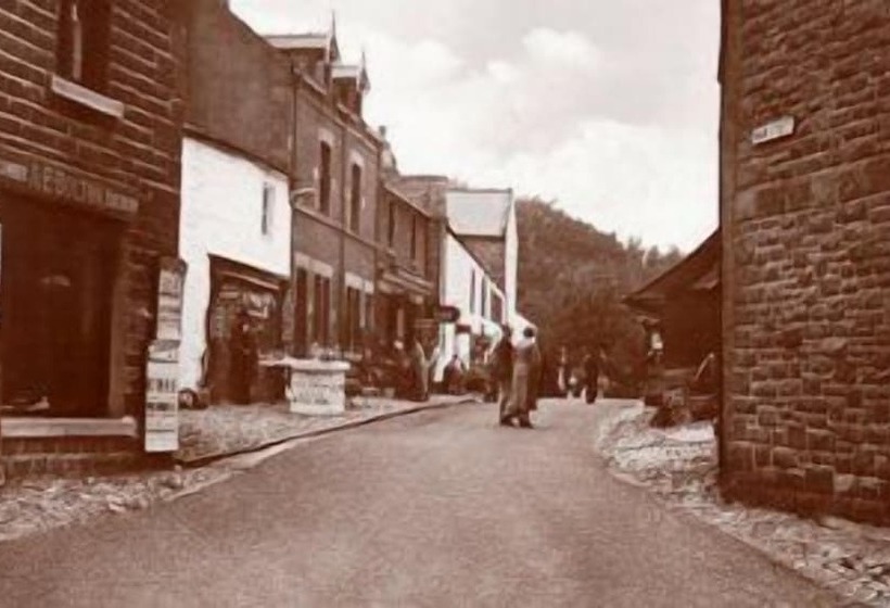 Historic 1601 Nettle Cottage Near Lake District