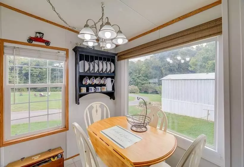 Creekfront Max Meadows Mobile Home With Deck!