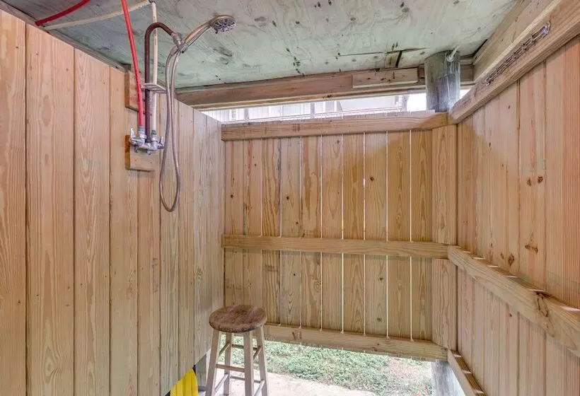 Dauphin Island Vacation Rental: Close To Beaches!