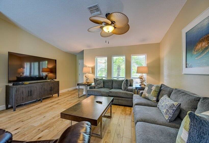 Englewood Oasis W/ Screened Lanai + Outdoor Pool!