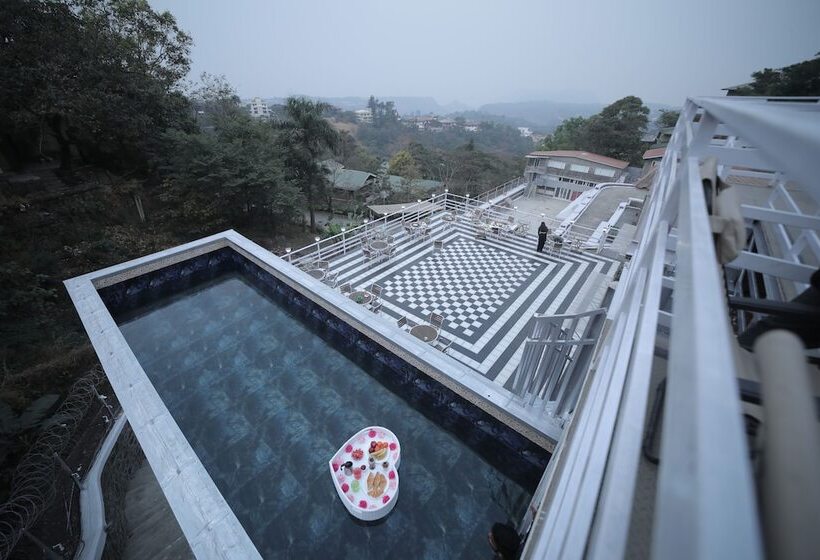 酒店 360 South, Khandala