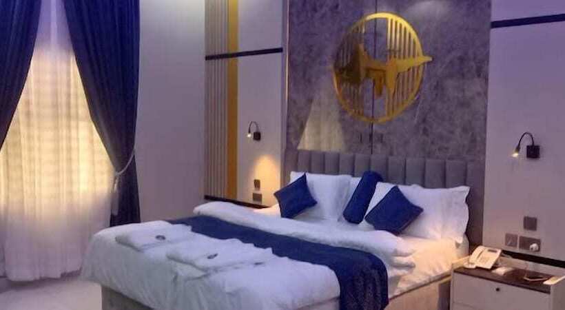 هتل Armed Forces Officers Mess & Suites