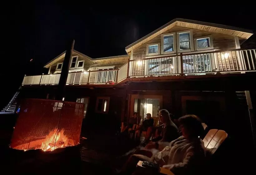 Hotelli Auberge Et Spa Le Huard