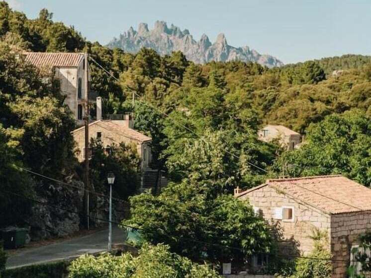 호텔 Auberge U N Antru Versu