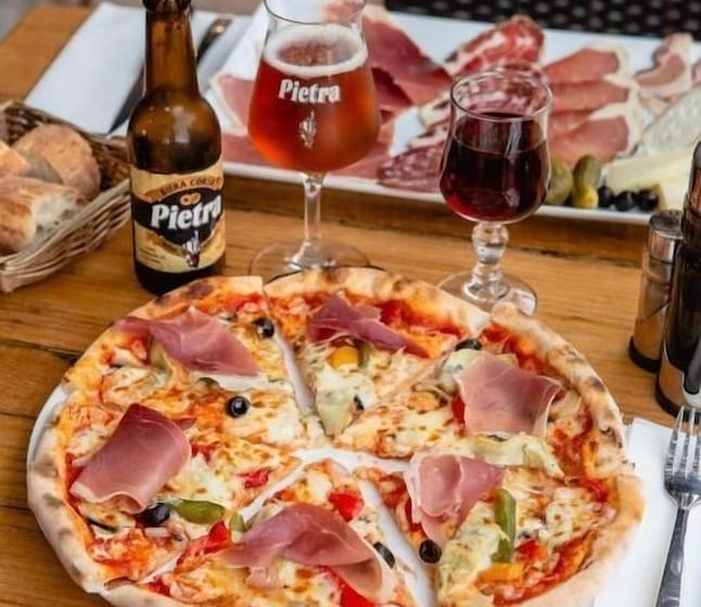 호텔 Auberge U N Antru Versu