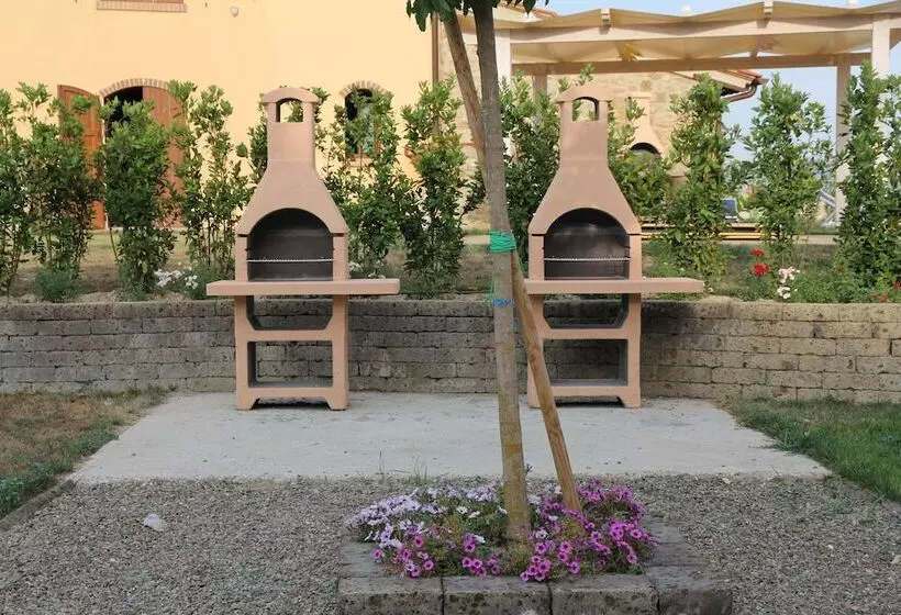 Hotelli Borgo Del Silenzio