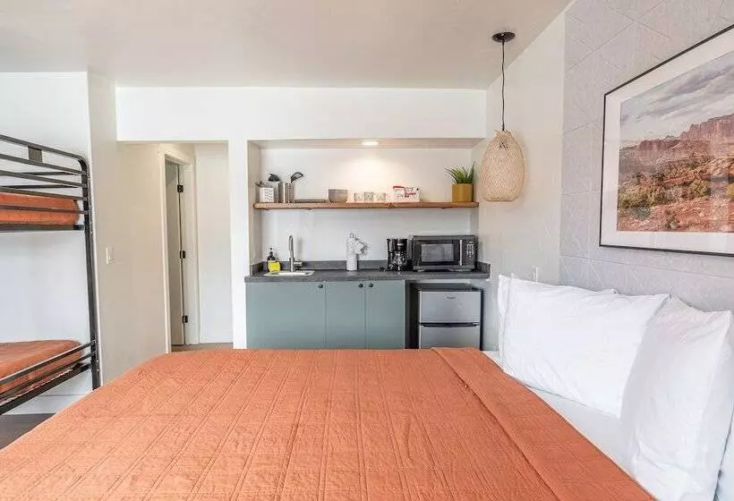 Hotelli Casitas At Capitol Reef