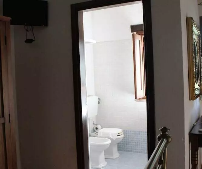 田舎風ホテル Ponte Calatrasi Agriturismo