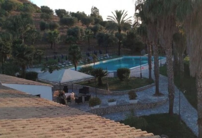 교외 호텔 Ponte Calatrasi Agriturismo