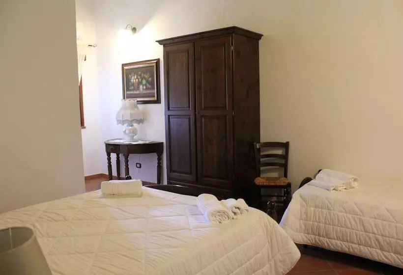 田舎風ホテル Ponte Calatrasi Agriturismo