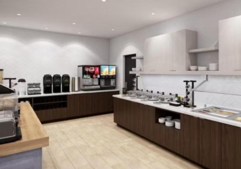 Отель Staybridge Suites Dallas Market Ctr Love Field, An Ihg