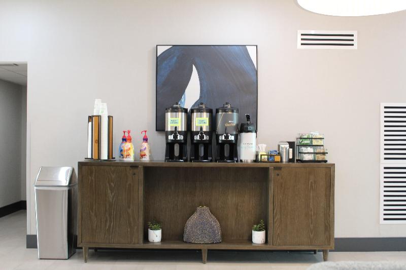 Отель Staybridge Suites Dallas Market Ctr Love Field, An Ihg