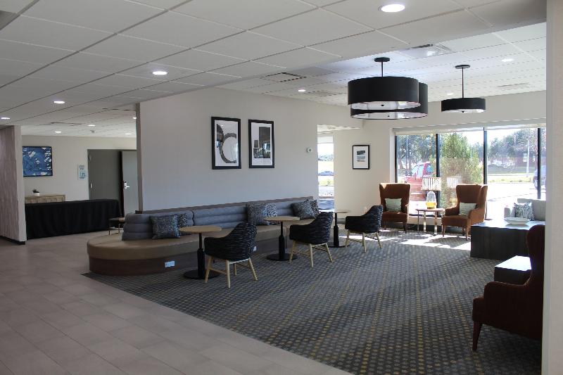 Отель Staybridge Suites Dallas Market Ctr Love Field, An Ihg