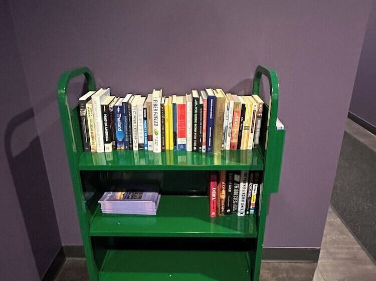 Otel Violet Suites Pdx