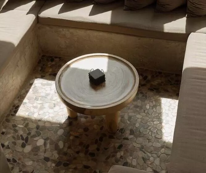 ホテル Willow House