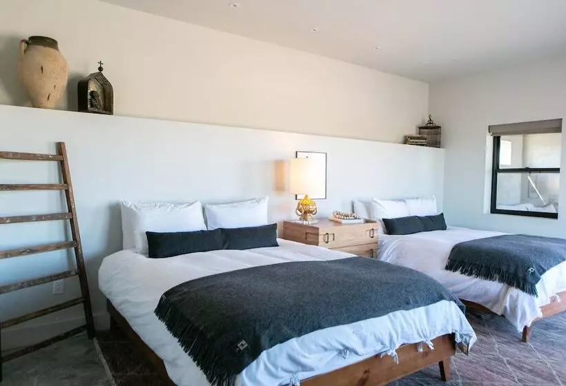 ホテル Willow House