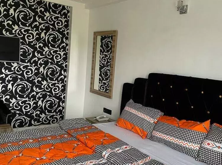J Clay Hotels And Suites