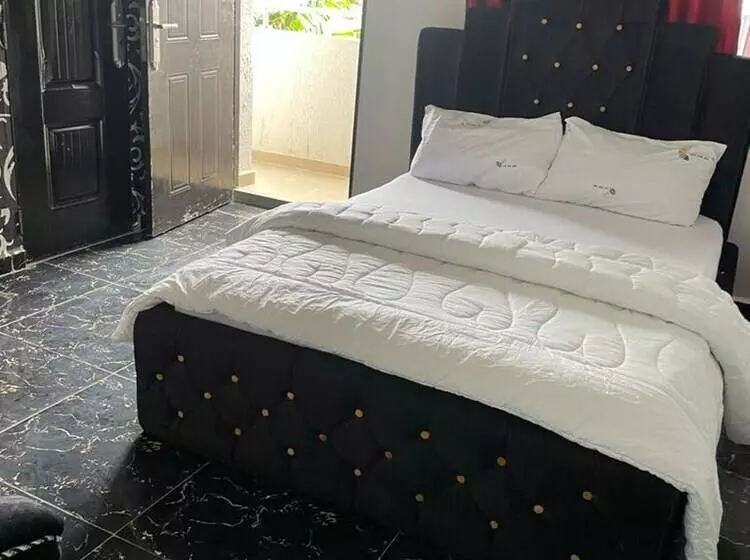 J Clay Hotels And Suites