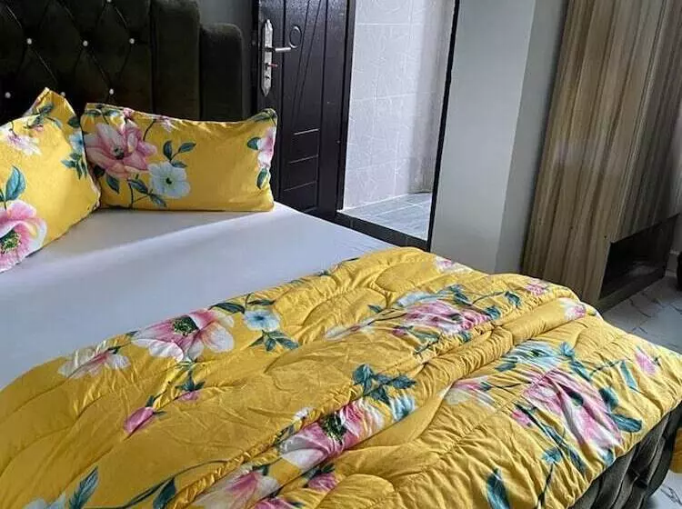 J Clay Hotels And Suites