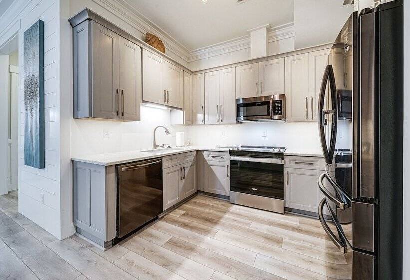 3 Blocks To Kure Beach: Home W/ Patio!