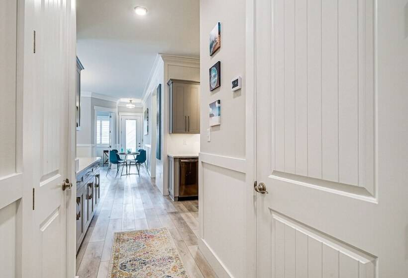 3 Blocks To Kure Beach: Home W/ Patio!