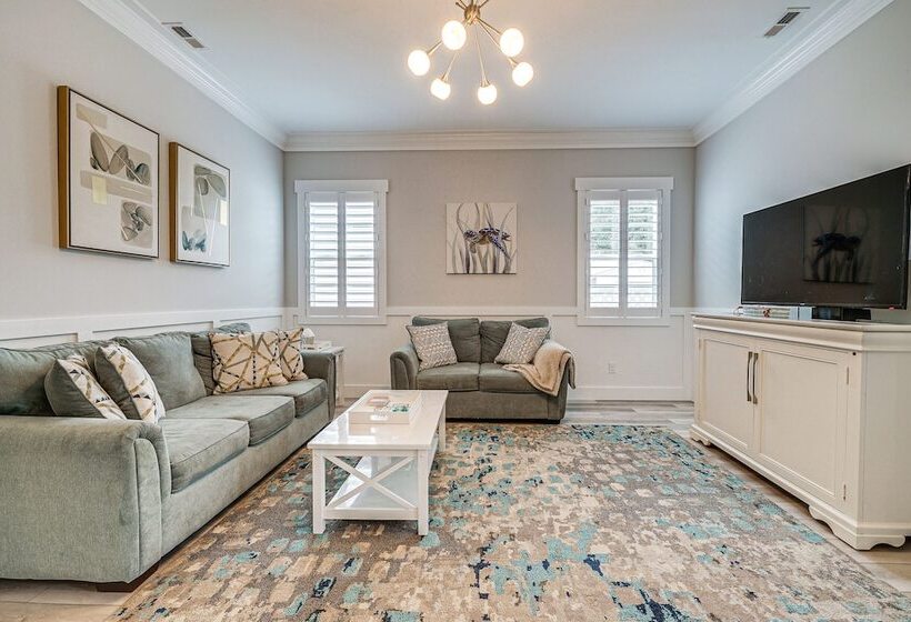 3 Blocks To Kure Beach: Home W/ Patio!