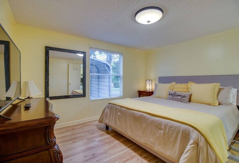 Lake View Mountain Home Retreat W/ Fire Pit!